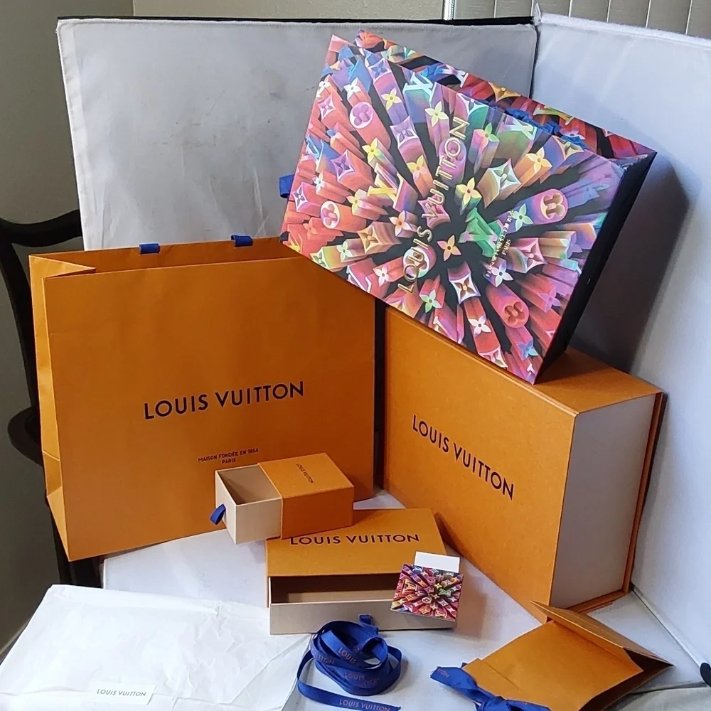 LOUIS VUITTON‎ BOXES & BAGS STORAGE  /ORGANIZER PACKAGE